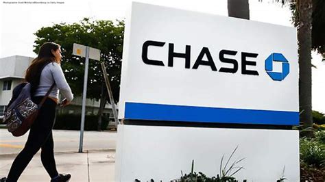 Well-known for stock and bond underwriting and mergers & acquisitions, J. . Chase bank employment